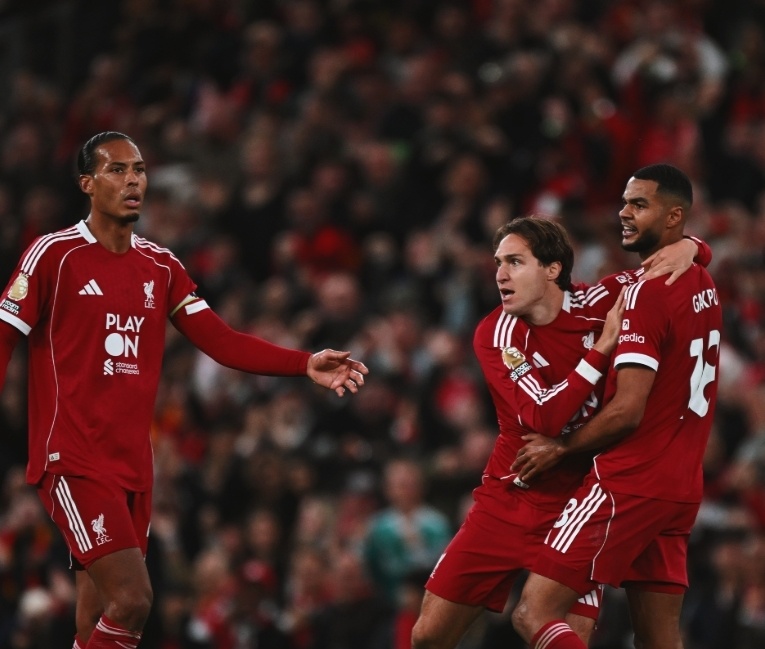 也让斯洛特, 任何主教练, 不通 也让斯洛特, 任何主教练, 不通